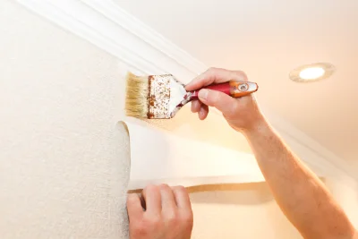 Pose de papier peint à Potelières — revêtements muraux et toiles de verre